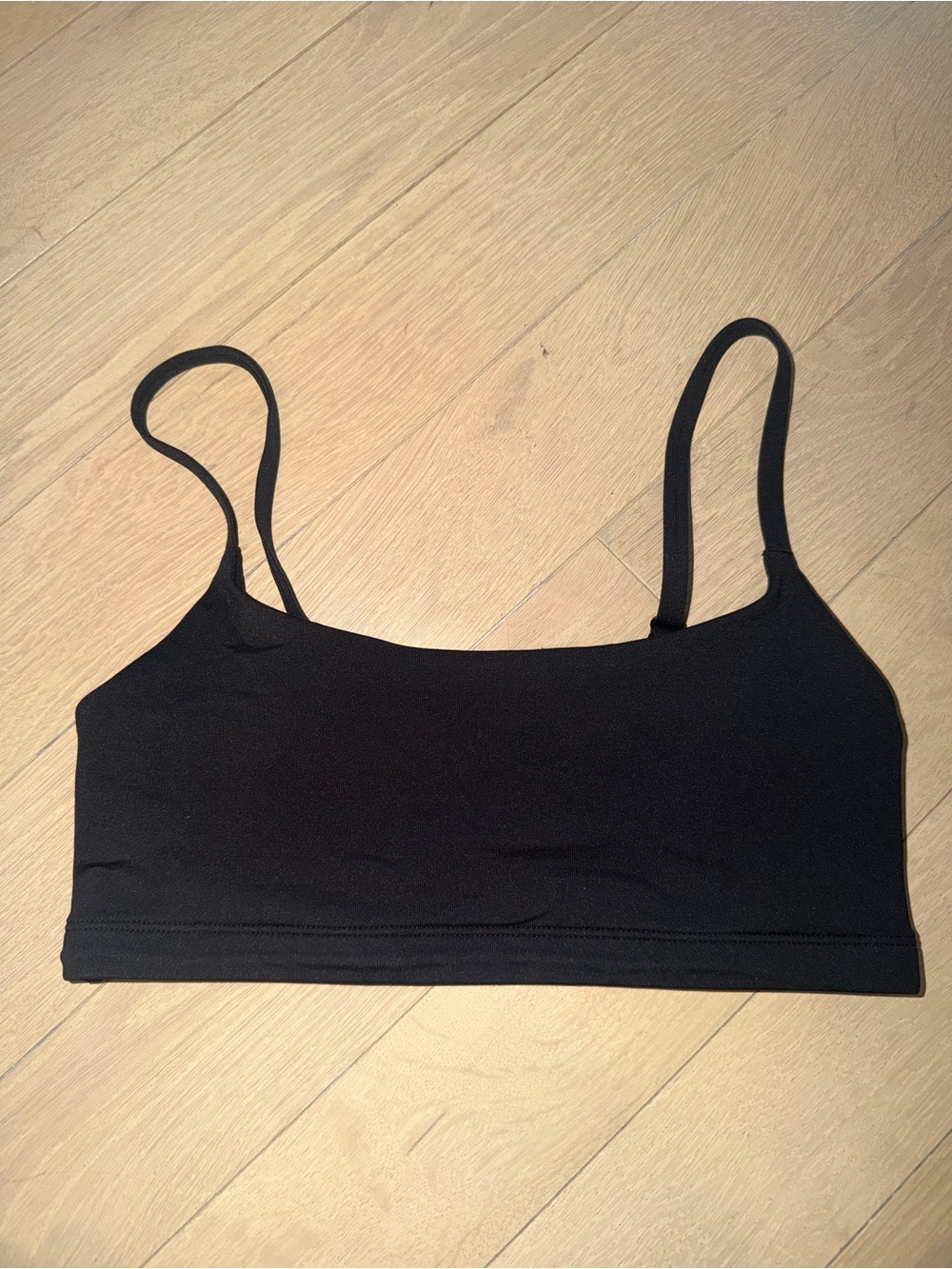 Aritzia Black Sports Bra Size Small